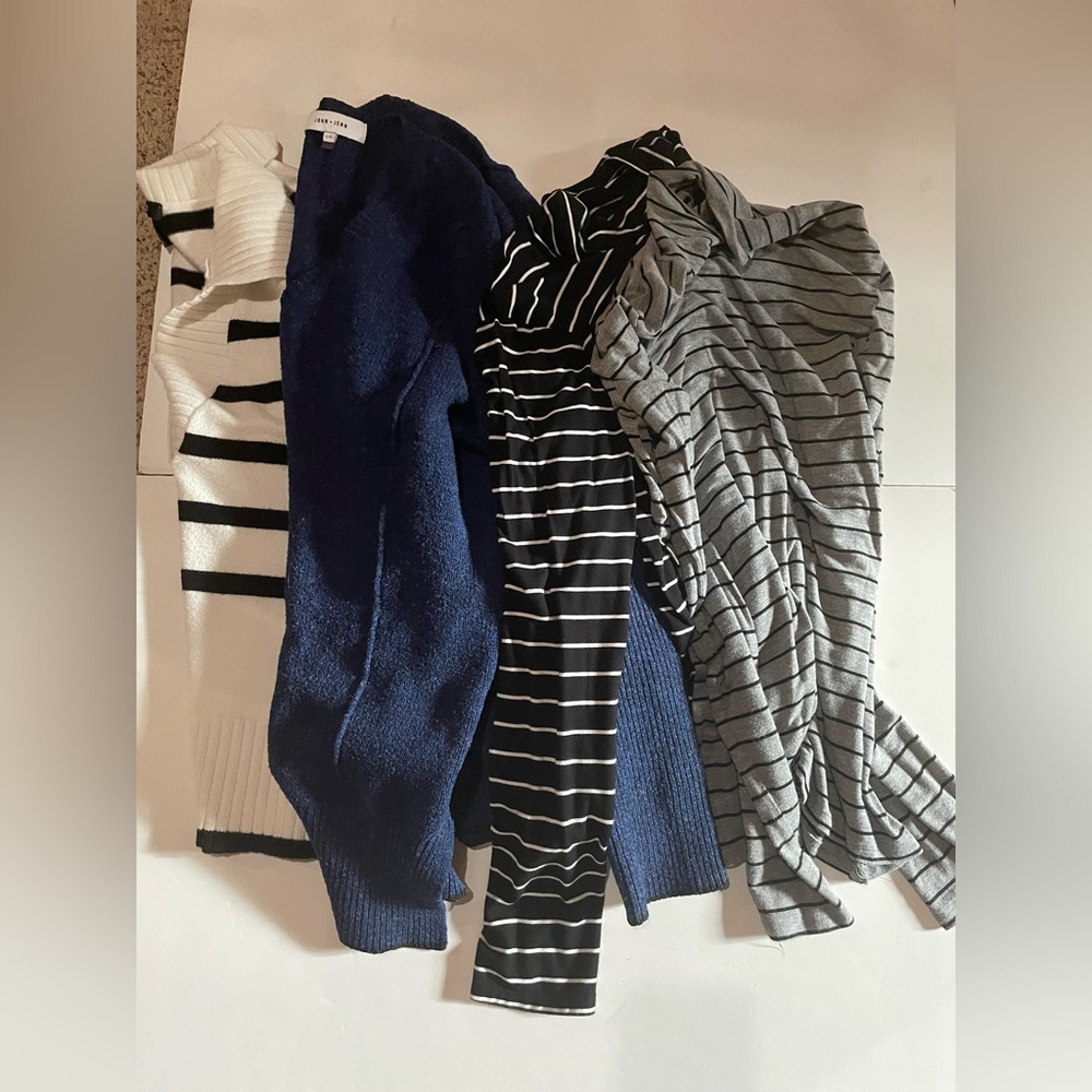 Striped and Color Block Sweaters Women’s Size Large